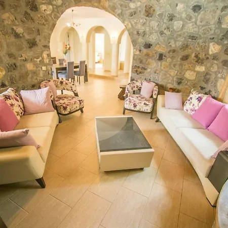 Villa Villa White Rock