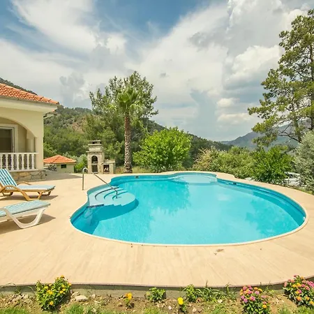 Villa Villa White Rock *
