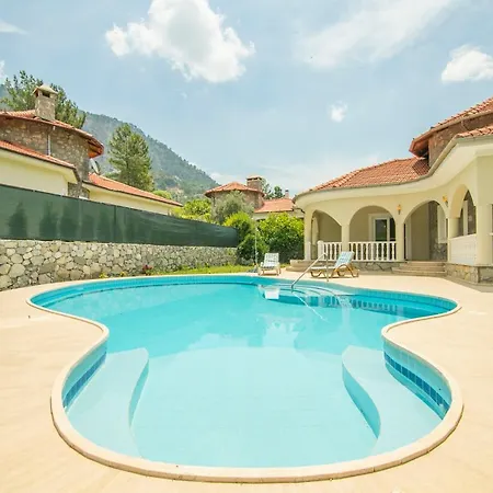 Villa White Rock 빌라